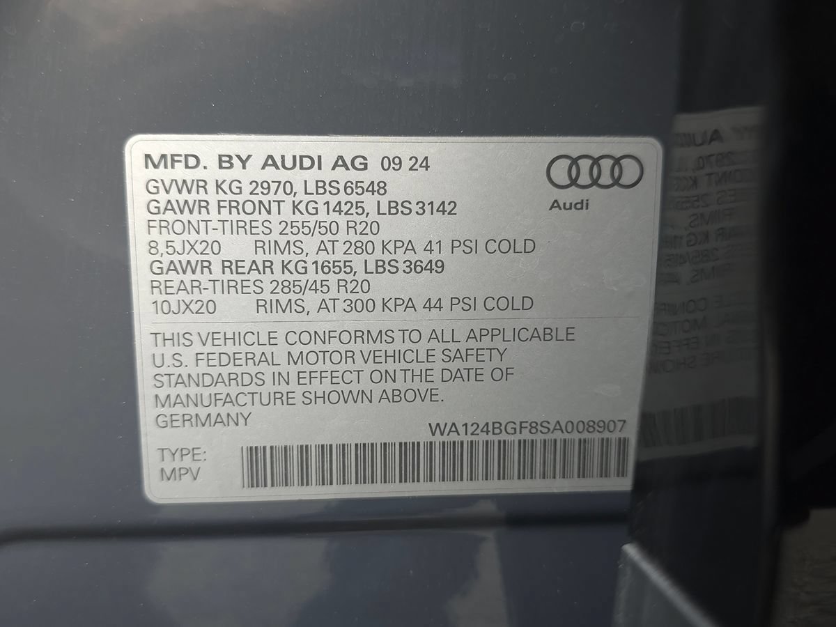 Used 2025 Audi Q6 e-tron Premium Plus w/ Premium Plus AWD/4WD image 62