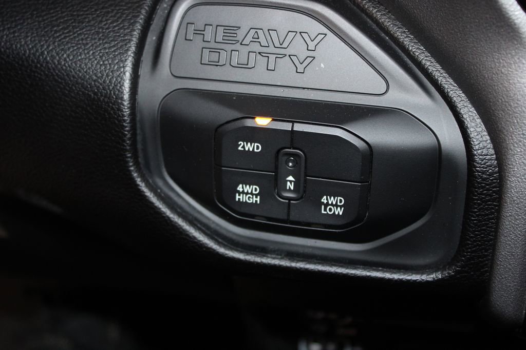 Used 2025 RAM 2500 Big Horn image 31