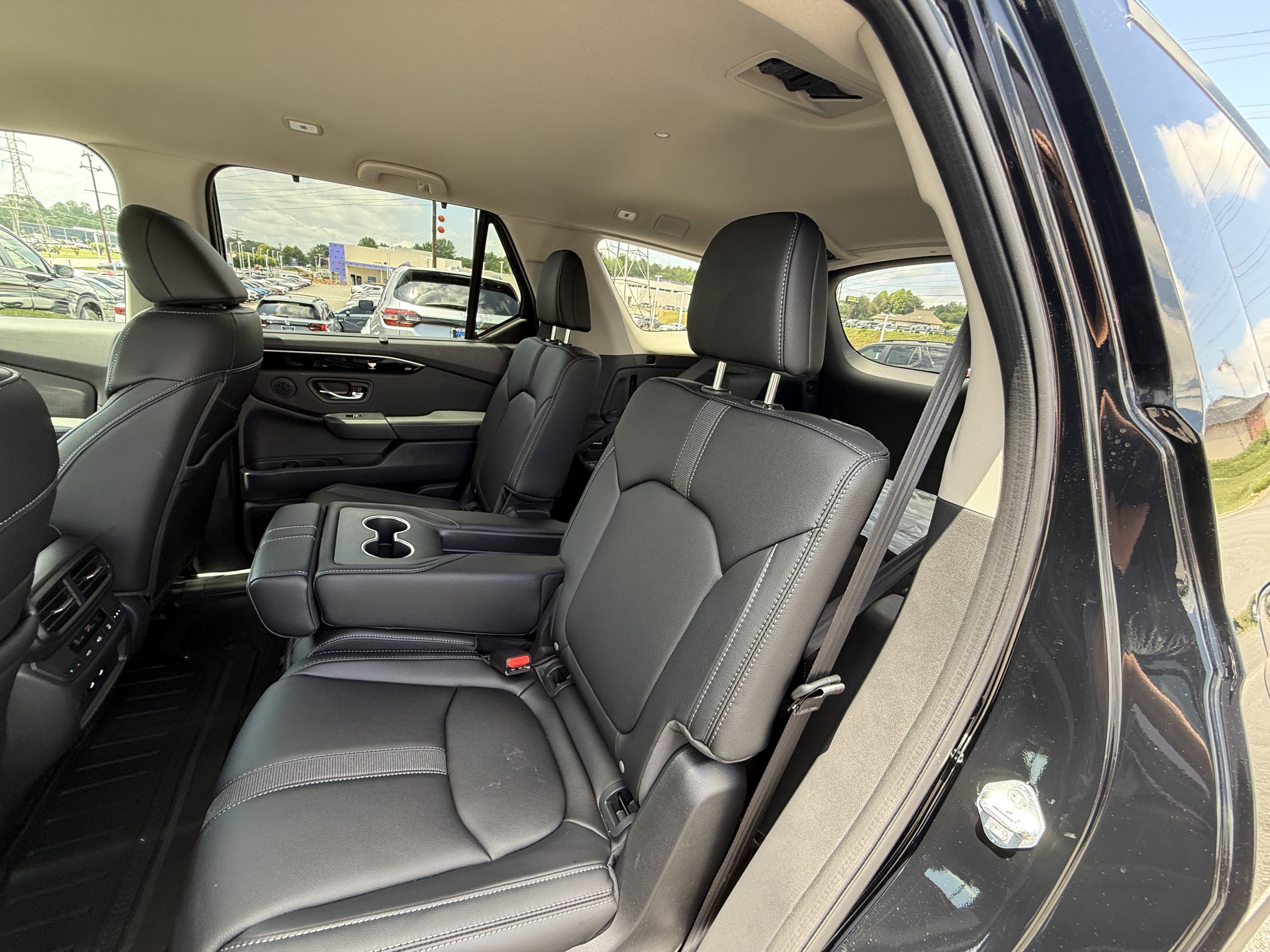 New 2026 Honda Pilot EX-L image 30