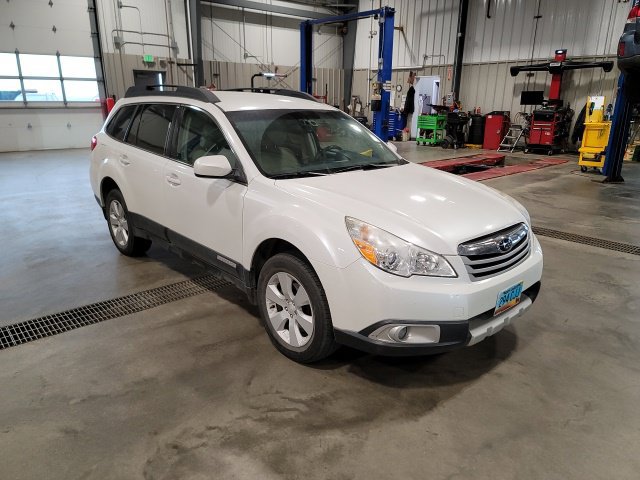 Used 2012 Subaru Outback 2.5i Premium w/ All-Weather Pkg AWD/4WD image 1