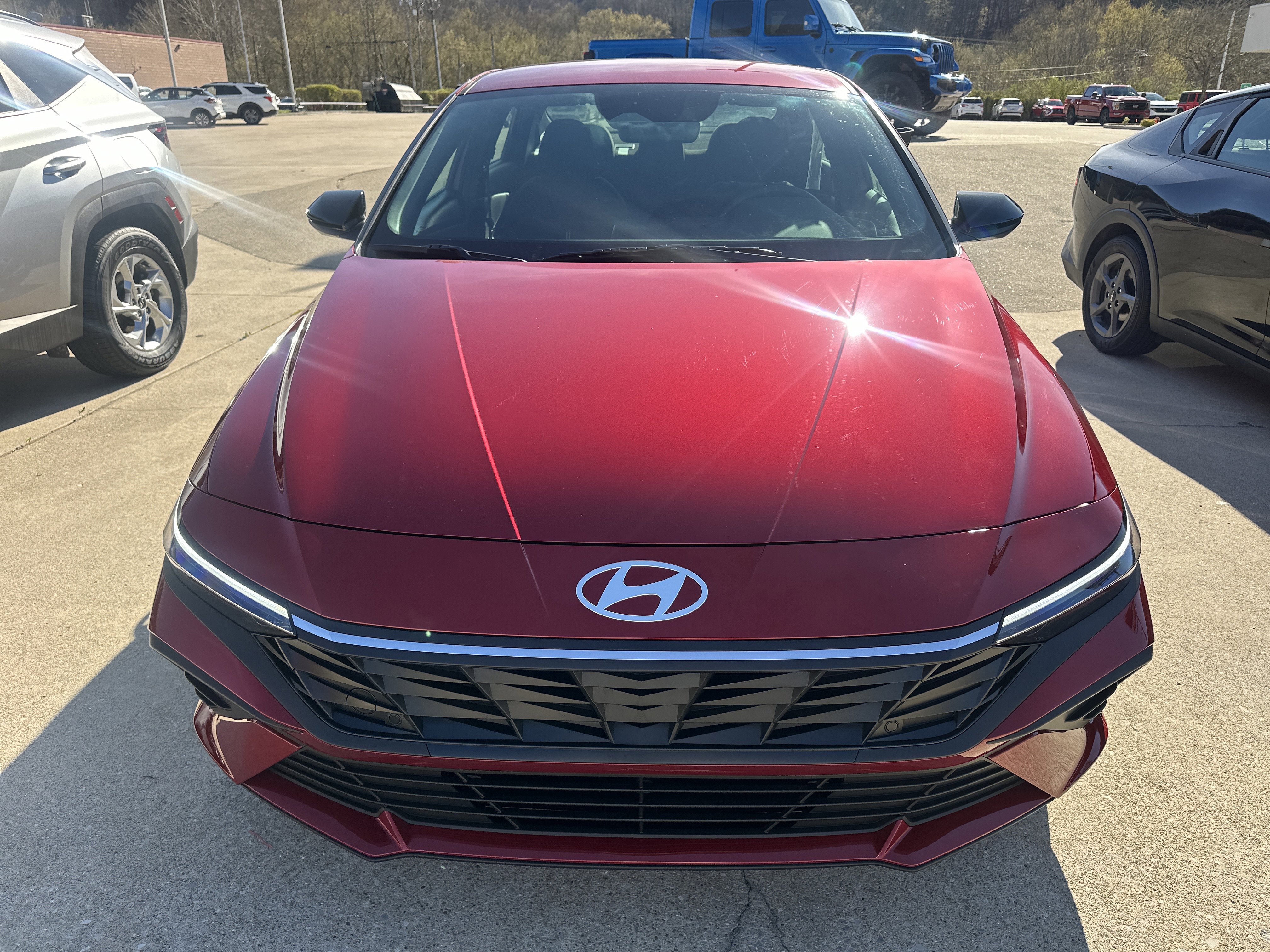 Used 2025 Hyundai Elantra Sport FWD image 7