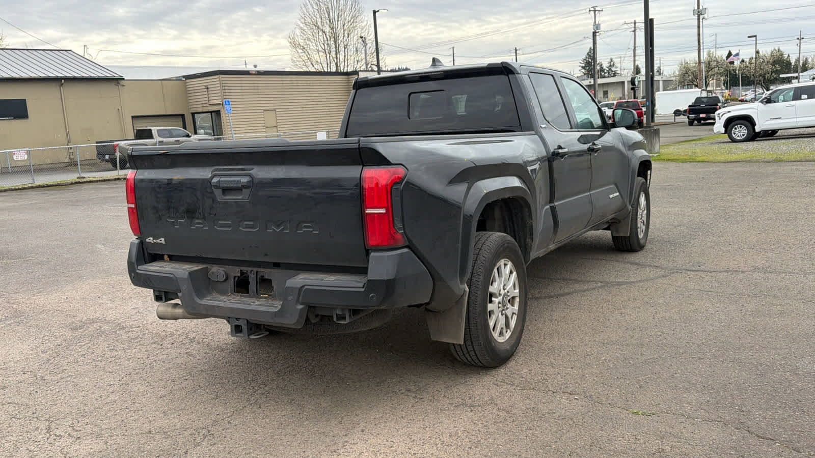 Used 2024 Toyota Tacoma SR5 image 4