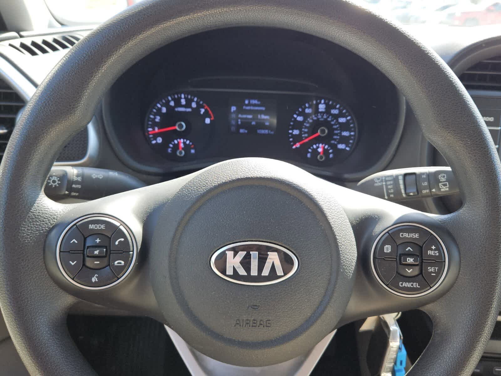 Used 2020 Kia Soul LX FWD image 11