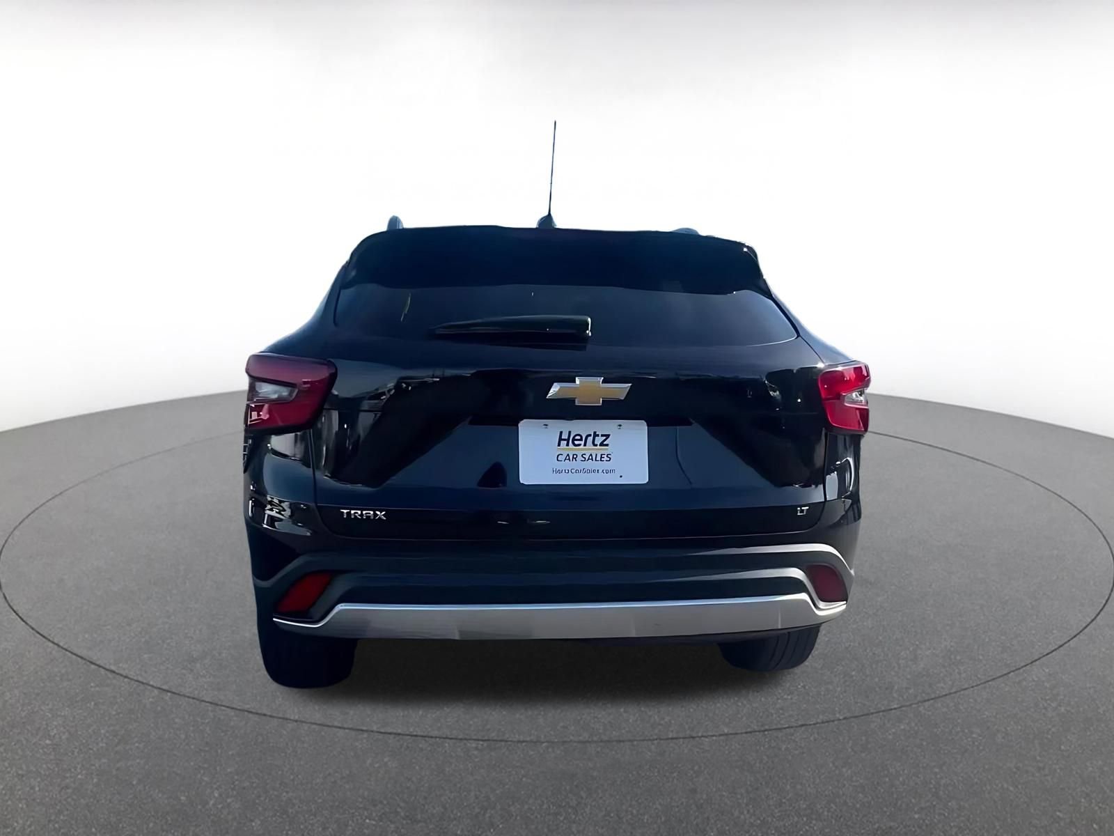 Used 2025 Chevrolet Trax LT image 12