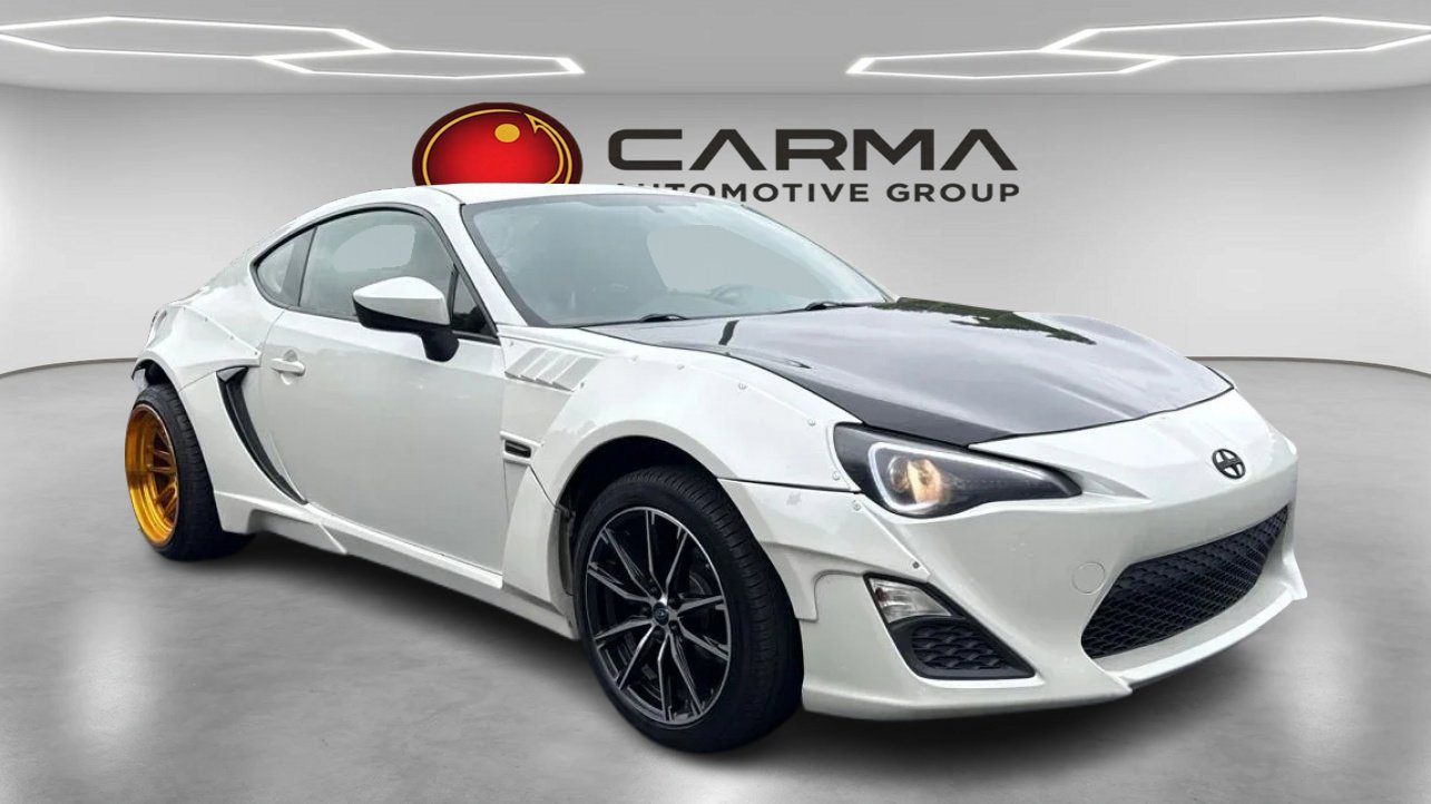 Used 2014 Scion FR-S RWD image 7