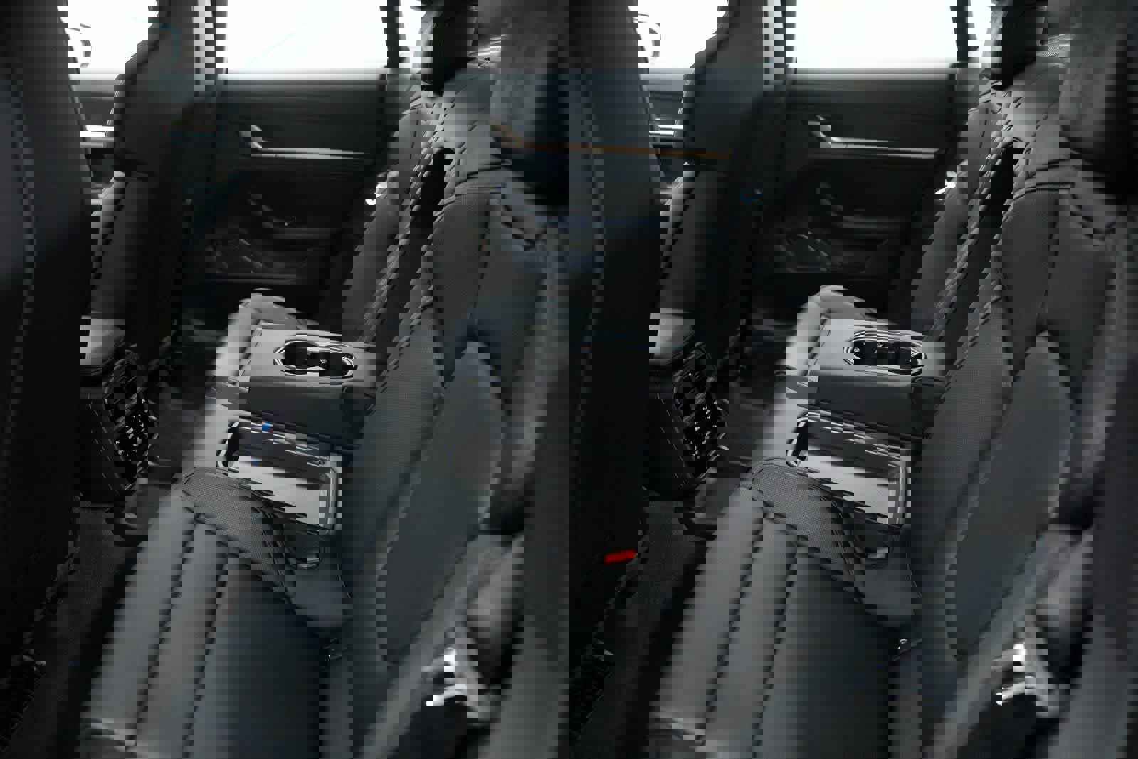 New 2026 Porsche Taycan Turbo S image 29