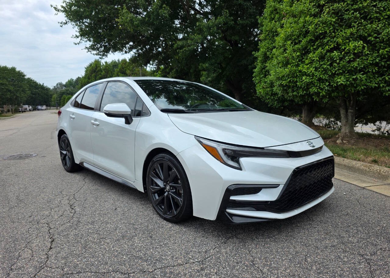 Used 2023 Toyota Corolla XSE FWD image 7