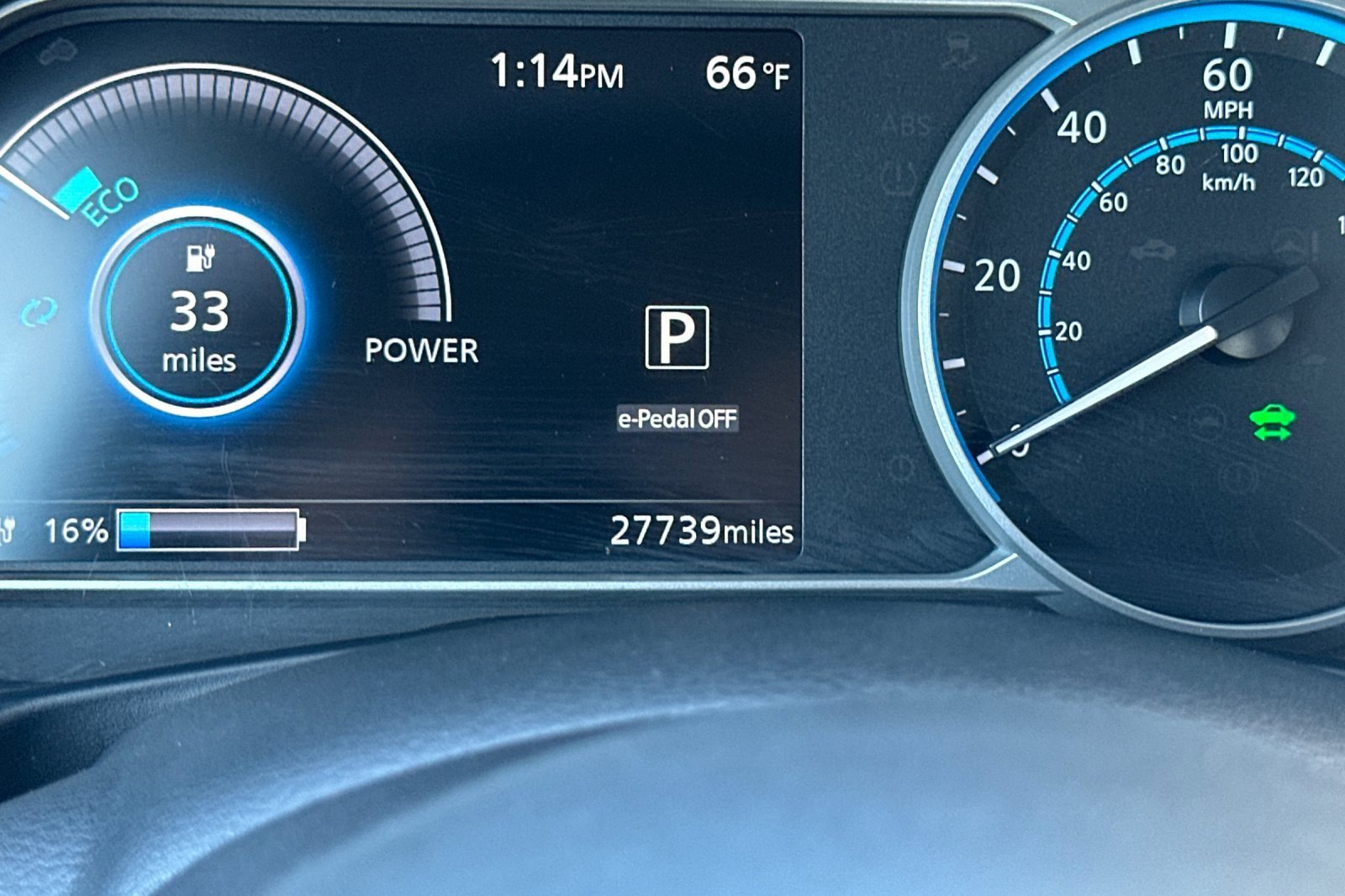 Certified 2023 Nissan Leaf SV Plus image 29