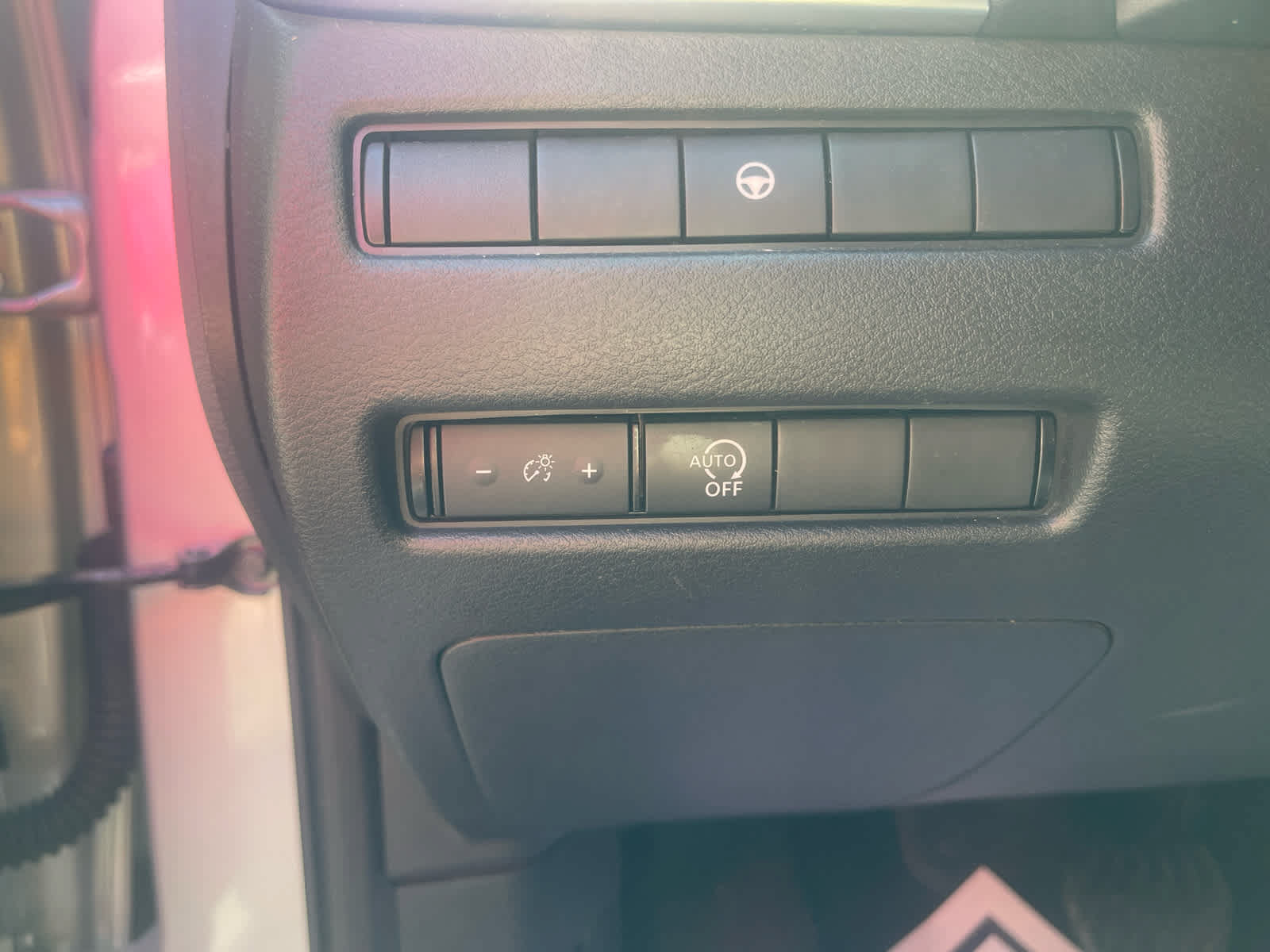 Used 2023 Nissan Rogue SV FWD image 20