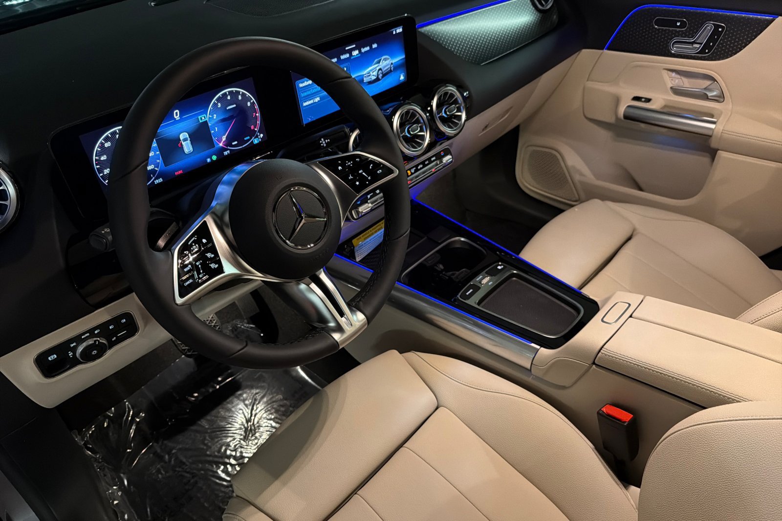 New 2026 Mercedes-Benz GLA 250 image 9