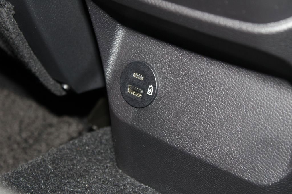 New 2025 Ford Ranger XLT w/ Black Appearance Package image 30