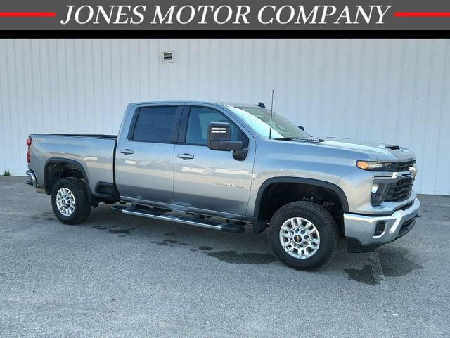 Used 2025 Chevrolet Silverado 2500 LT w/ Convenience Package