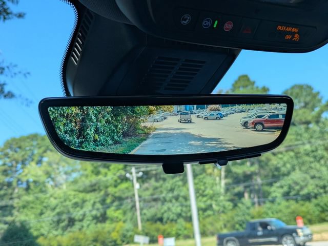 New 2026 Chevrolet Equinox LT w/ Safety and Technology Package FWD image 23