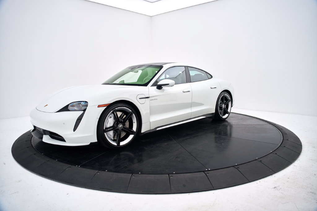 Used 2020 Porsche Taycan Turbo AWD/4WD image 10