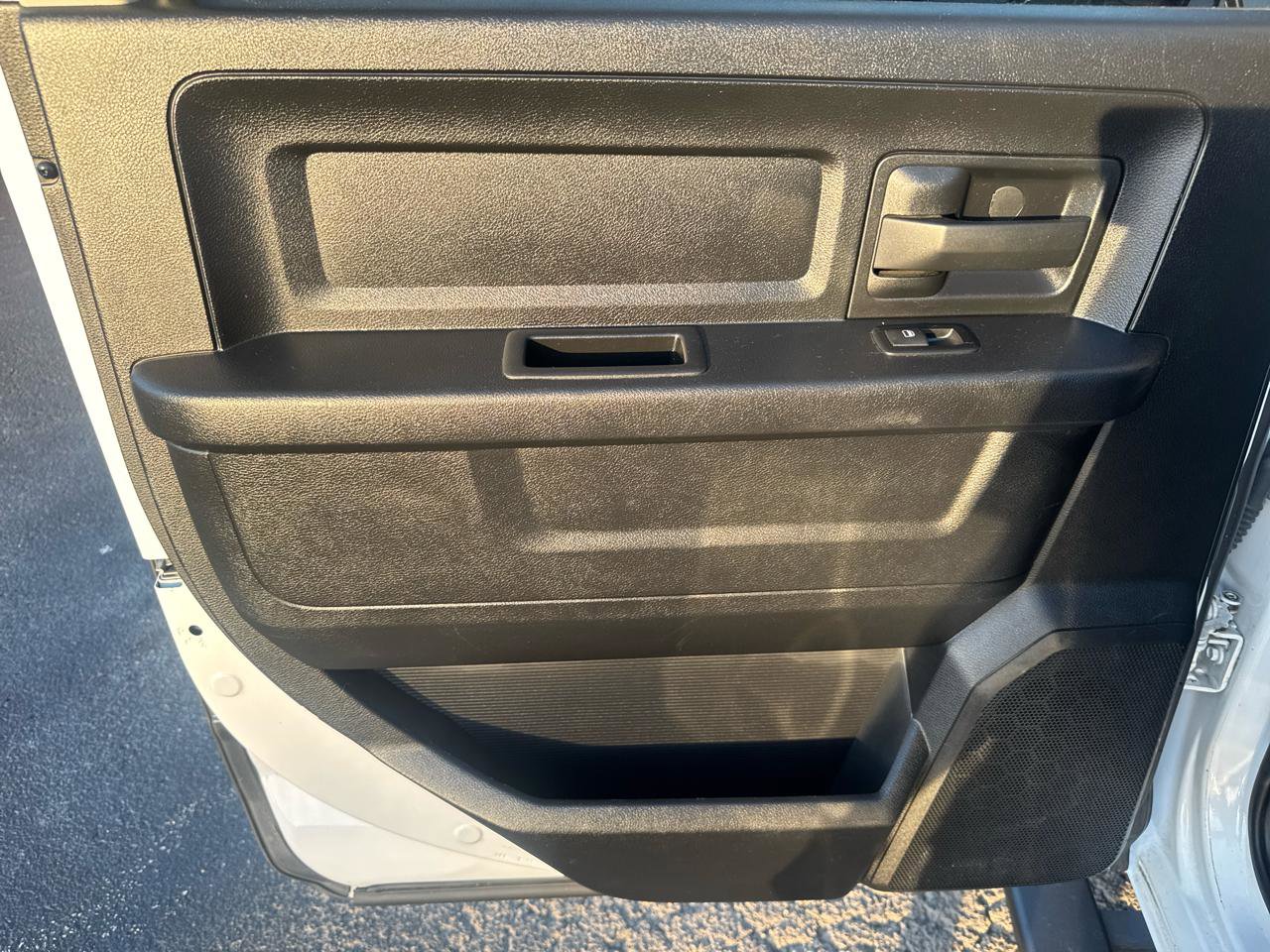 Used 2015 RAM 1500 Express AWD/4WD image 13