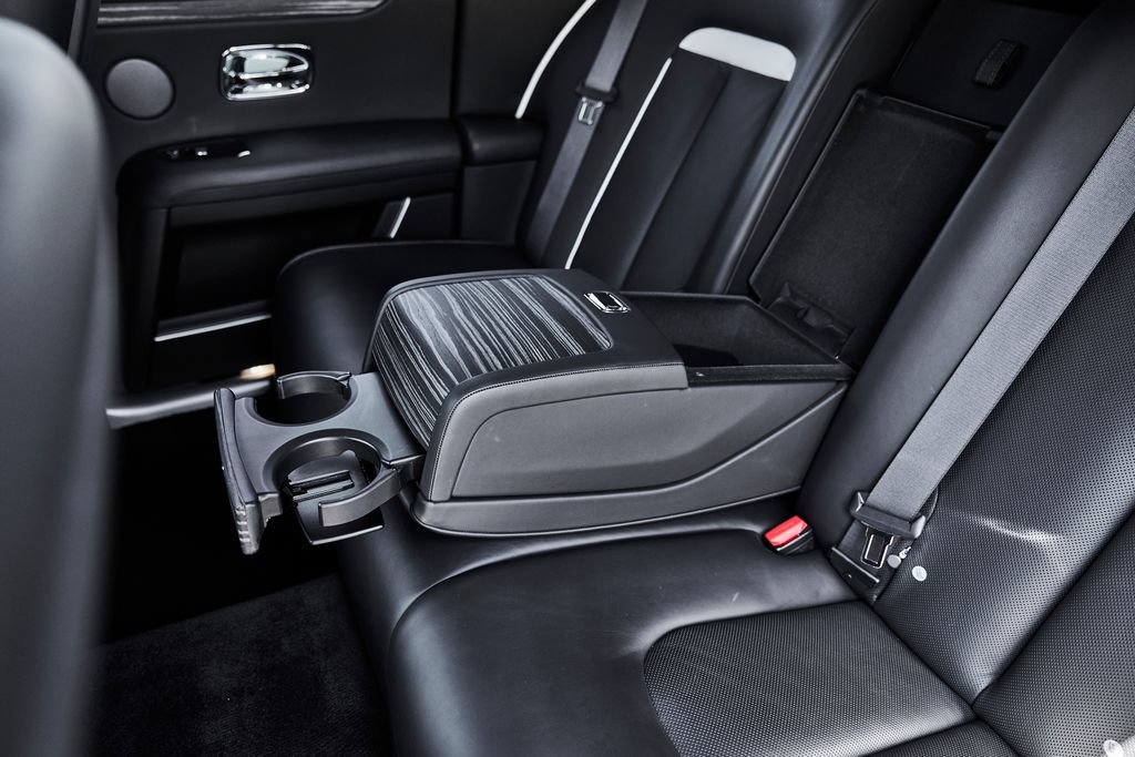 Used 2023 Rolls-Royce Ghost AWD/4WD image 46