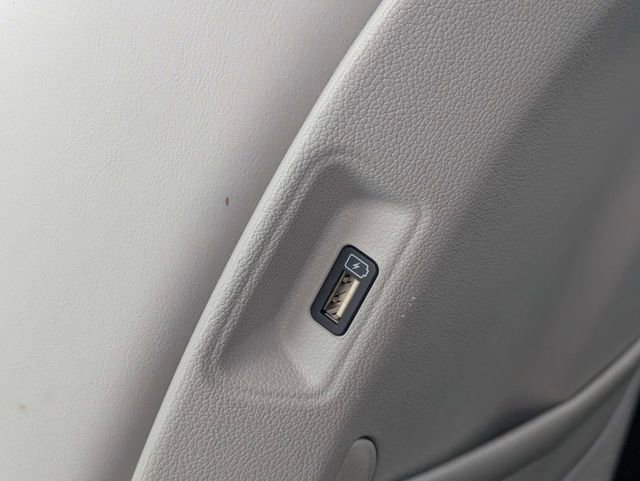 Used 2022 Kia Sorento SX image 15