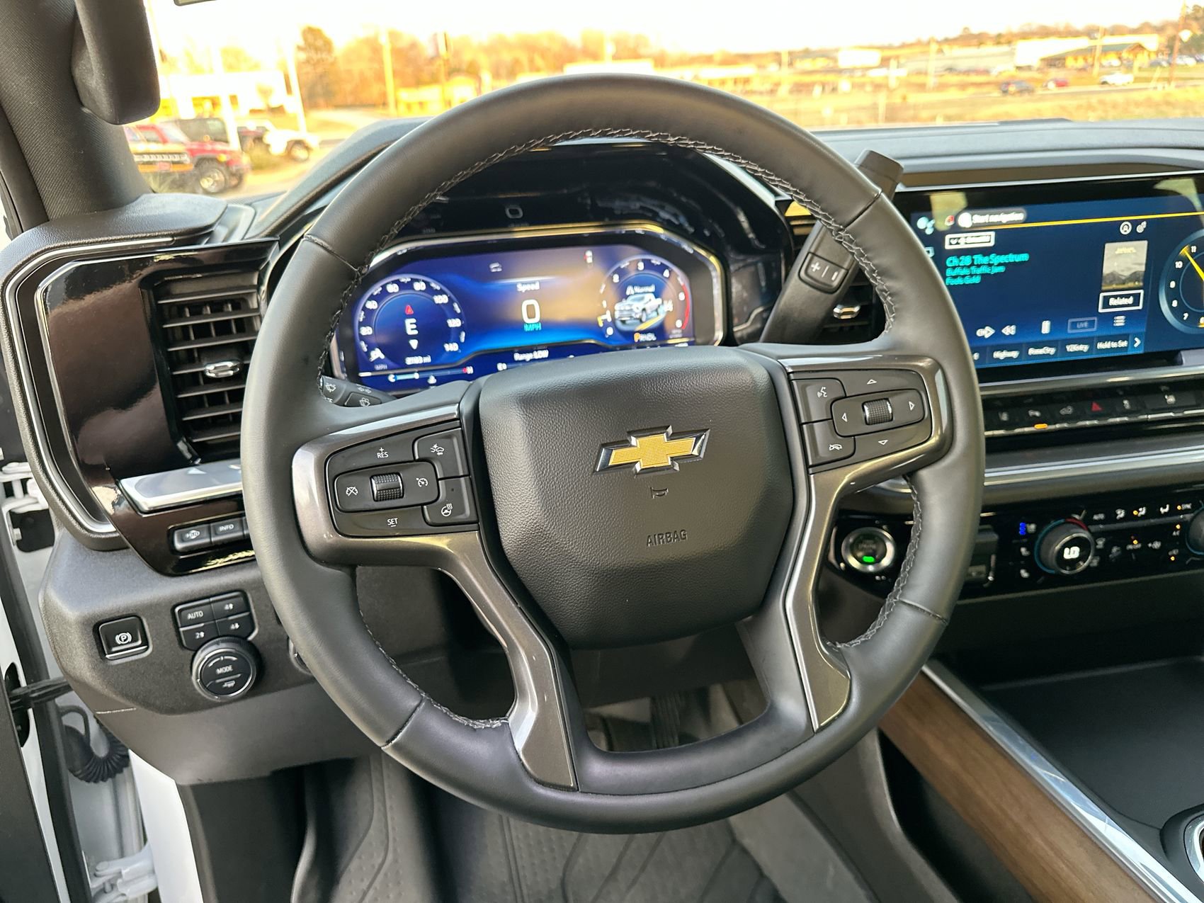 Used 2025 Chevrolet Silverado 2500 High Country w/ High Country Premium Package AWD/4WD image 14