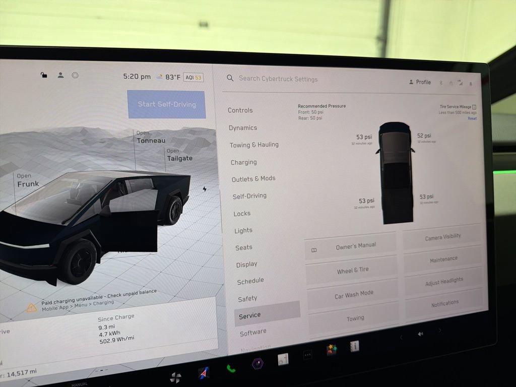 Used 2024 Tesla Cybertruck AWD Crew Cab image 33