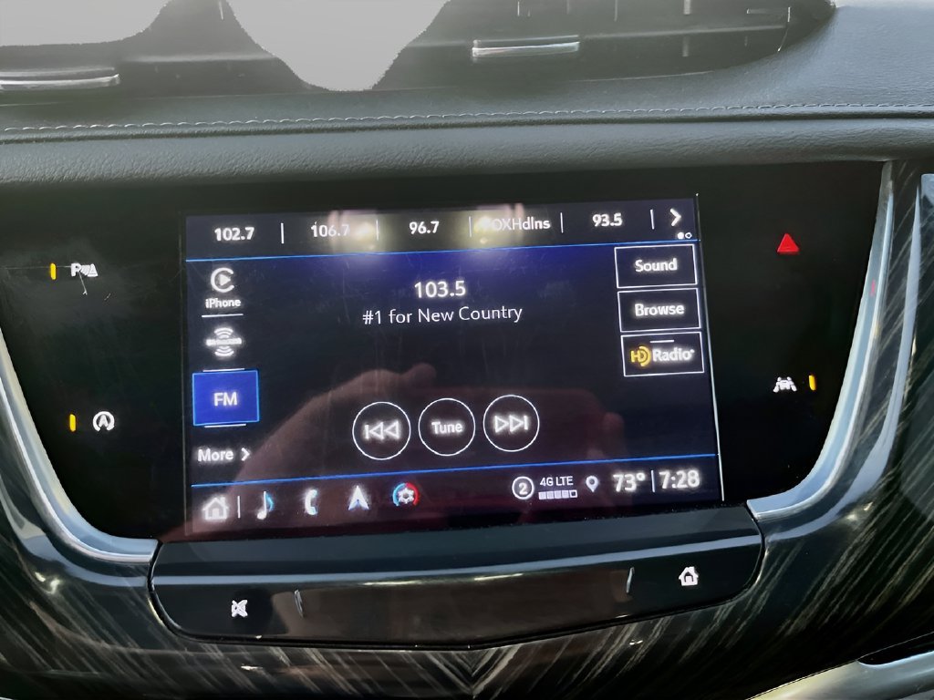 Used 2025 Cadillac XT6 Premium Luxury AWD/4WD image 15