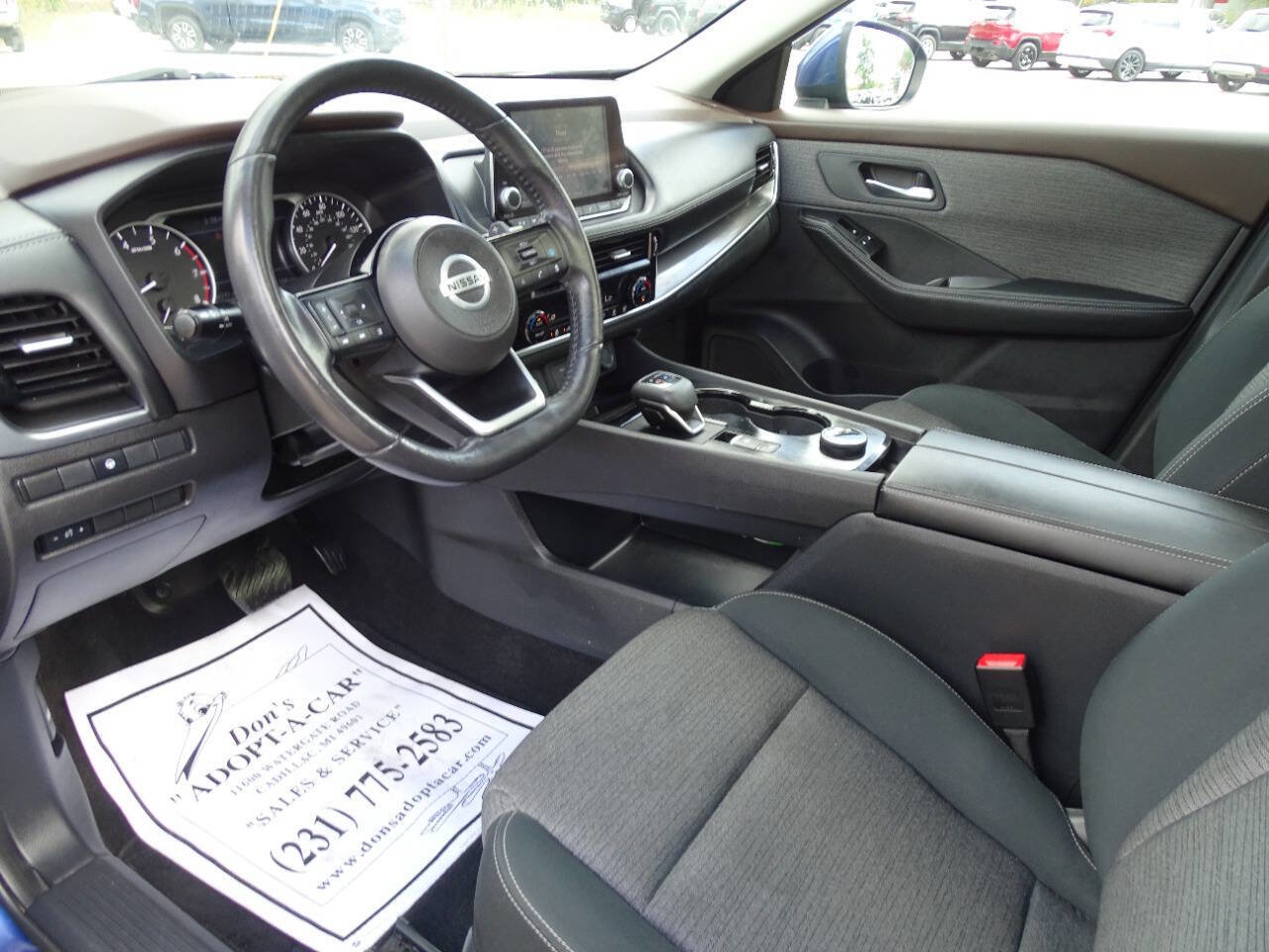 Used 2021 Nissan Rogue SV image 13