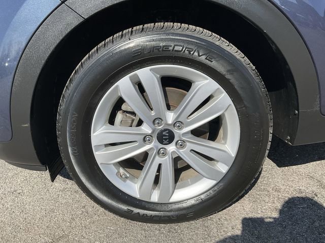 Used 2017 Kia Sportage LX image 7