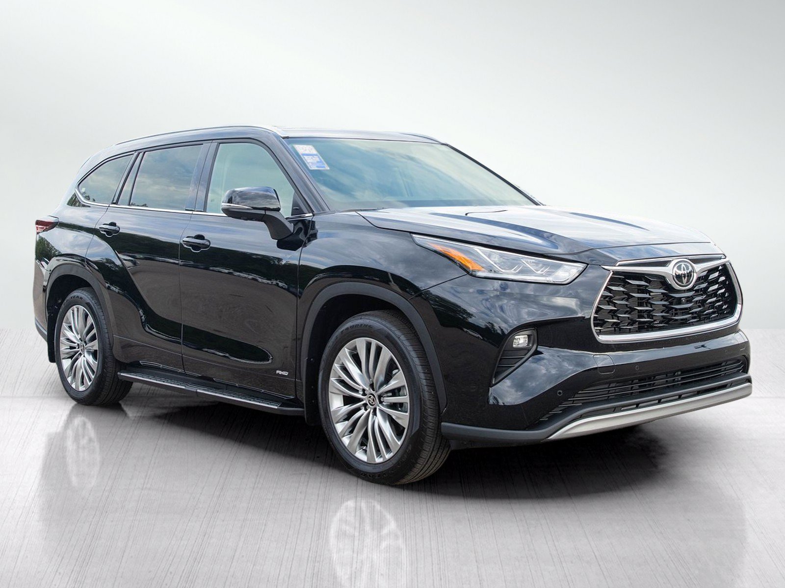 Used 2026 Toyota Highlander Platinum AWD/4WD image 7