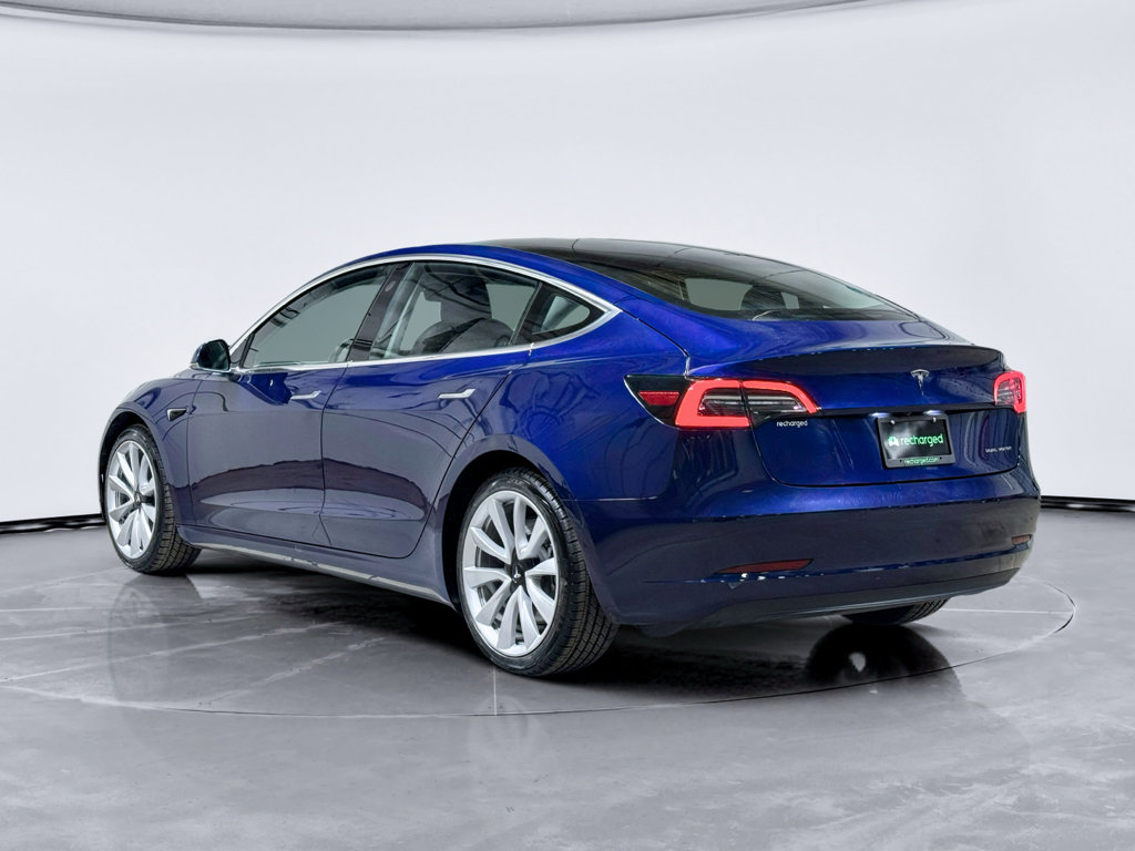 Used 2018 Tesla Model 3 Long Range image 2