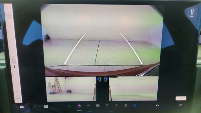 Used 2022 Tesla Model S image 43