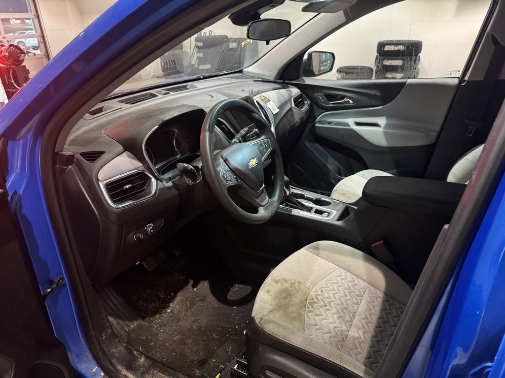 Used 2024 Chevrolet Equinox LS w/ LS Convenience Package image 5