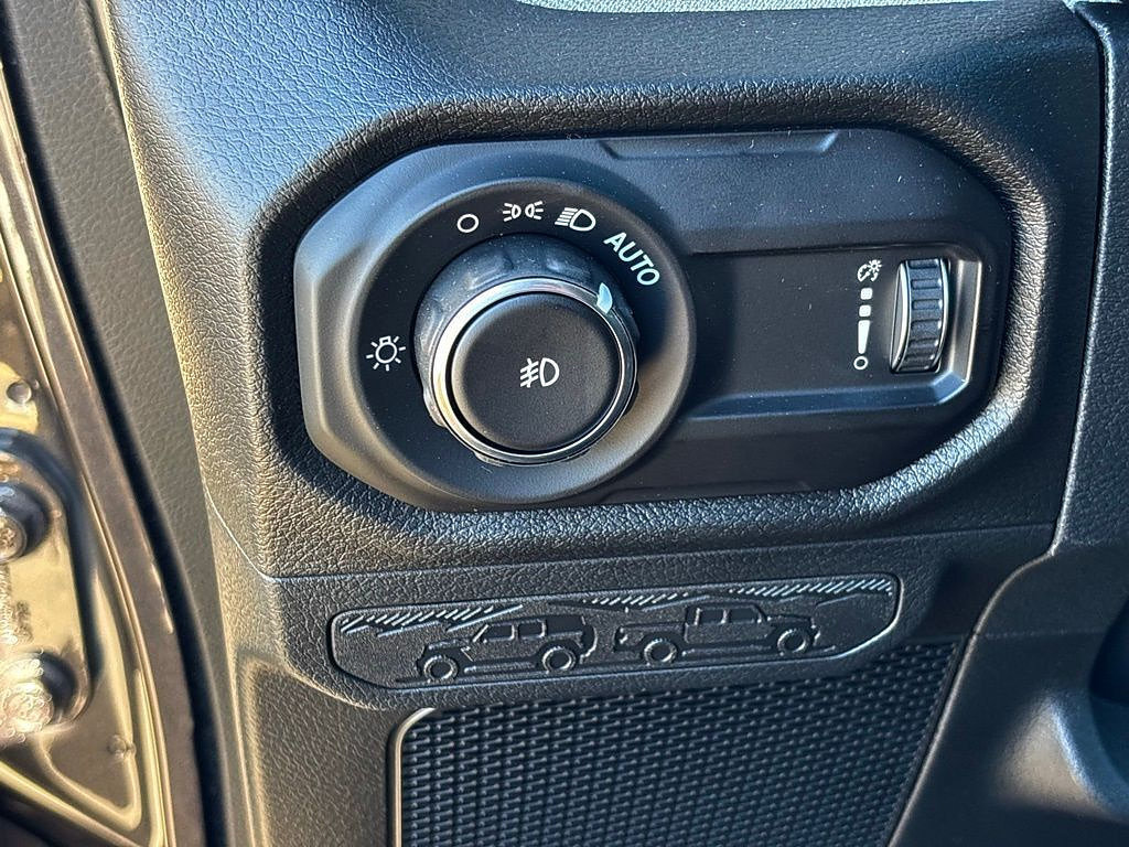 New 2026 Jeep Wrangler Sport AWD/4WD image 8
