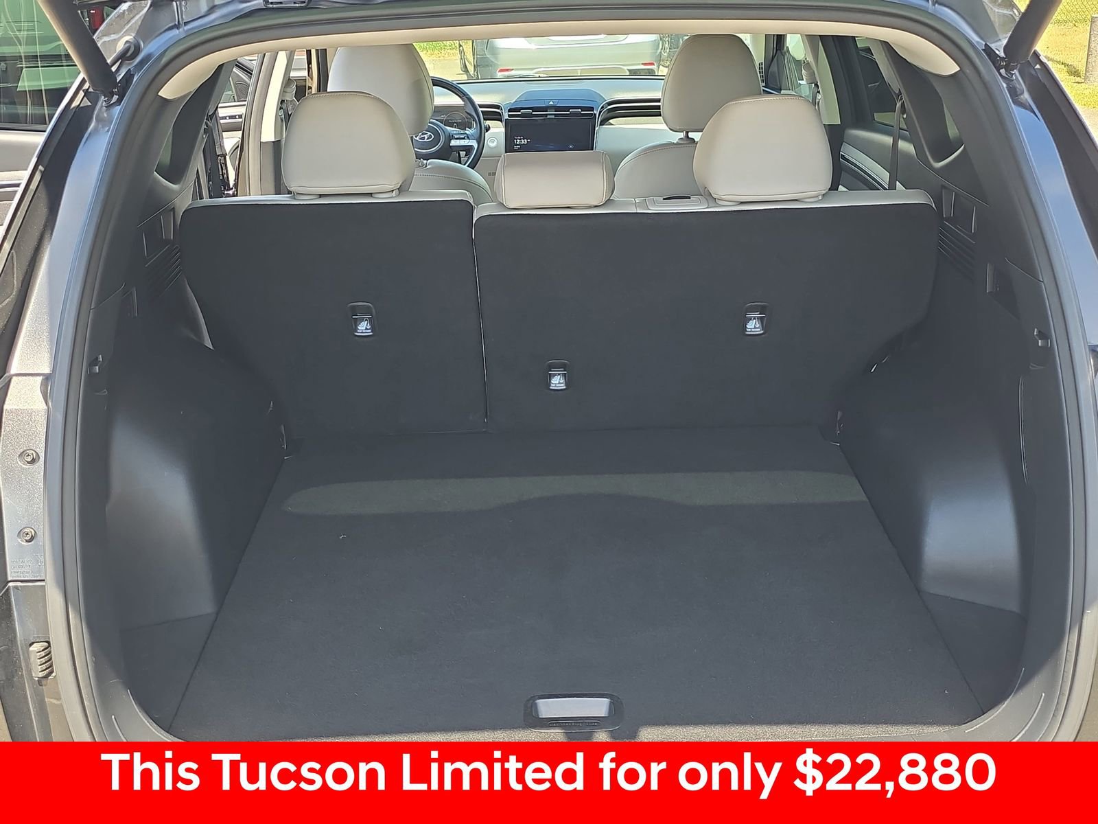Used 2022 Hyundai Tucson Limited image 18