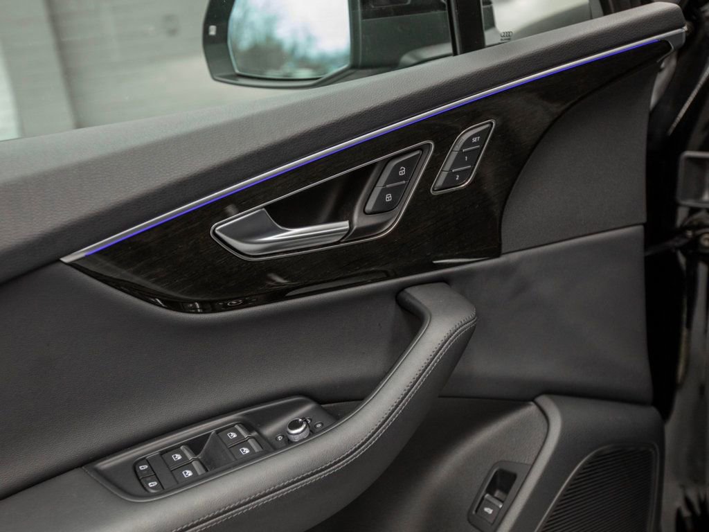 Used 2023 Audi Q7 3.0T Premium Plus w/ Premium Plus Package image 33