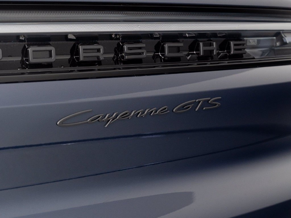 New 2026 Porsche Cayenne GTS AWD/4WD image 41