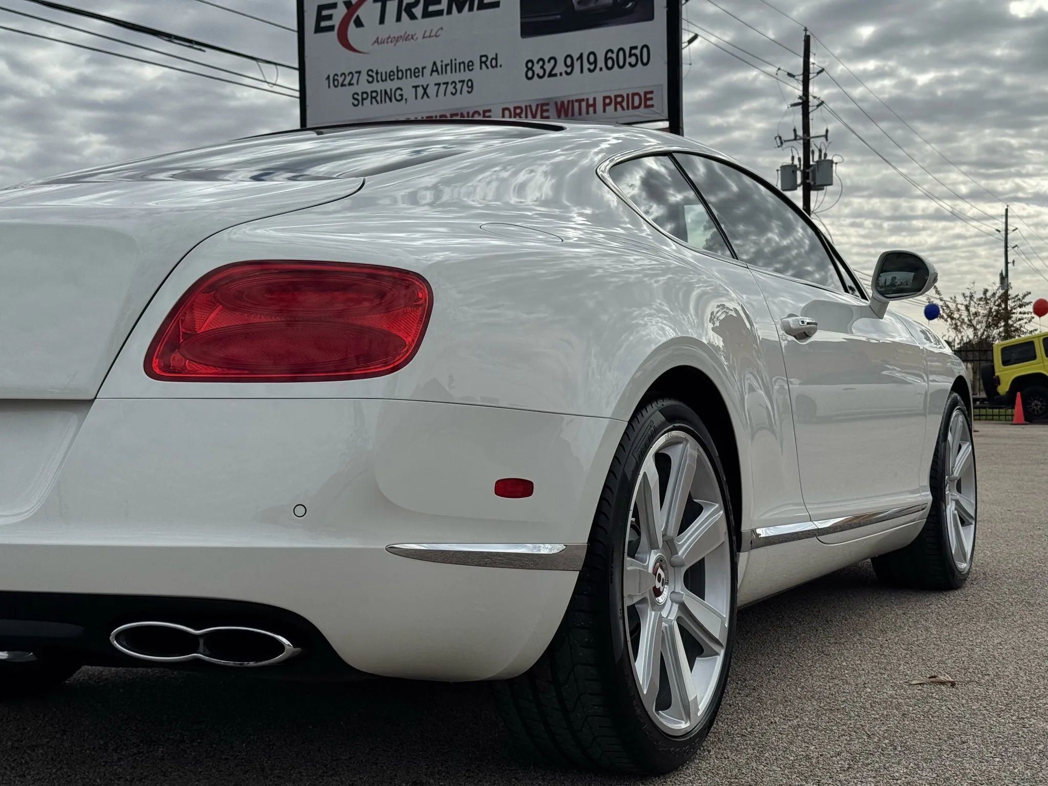 Used 2013 Bentley Continental GT w/ Touring Specification Pkg image 51
