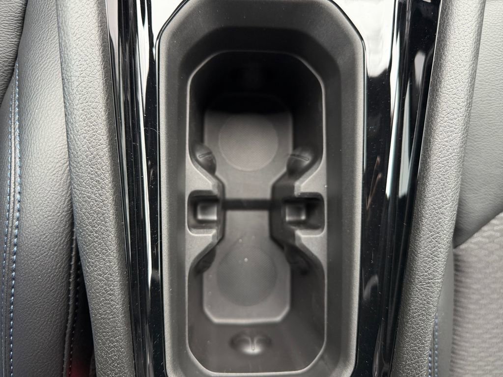 New 2026 Jeep Compass Latitude image 18