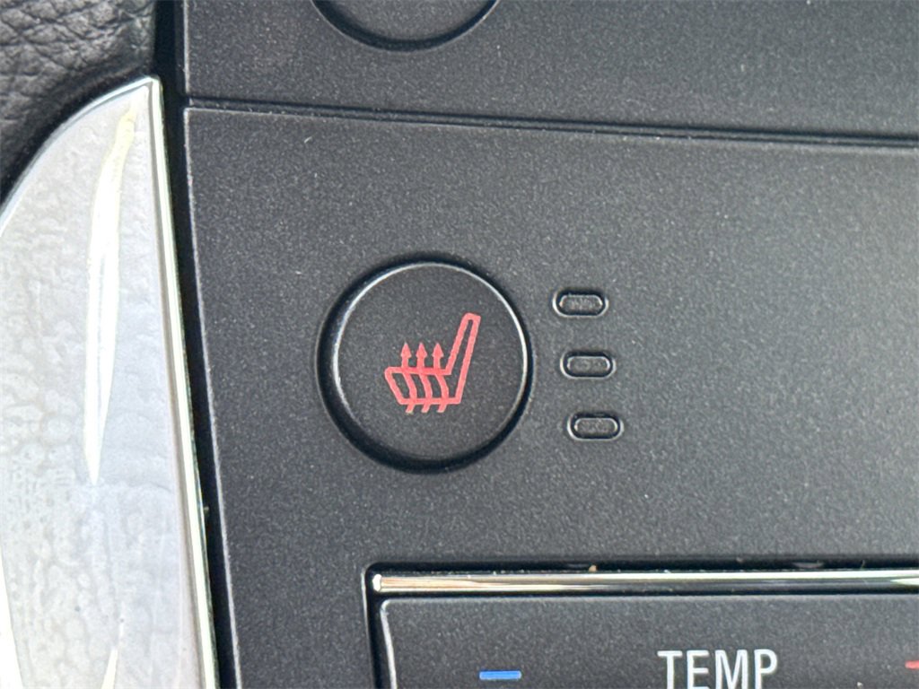 Used 2019 Ford Edge Titanium image 40