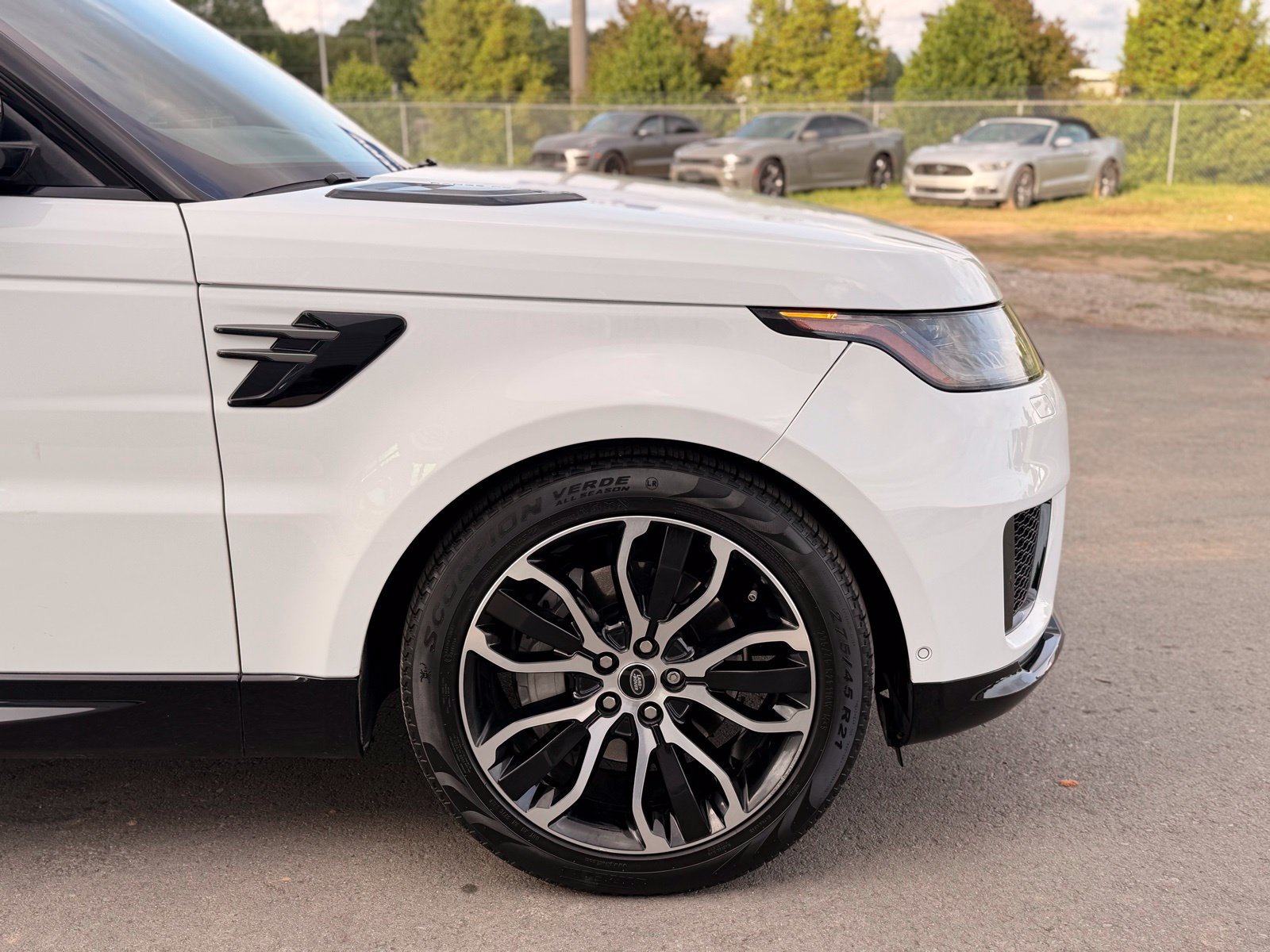 Used 2022 Land Rover Range Rover Sport HSE Silver Edition AWD/4WD image 11