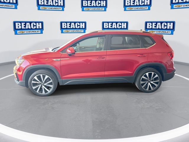 Used 2022 Volkswagen Taos SE image 5
