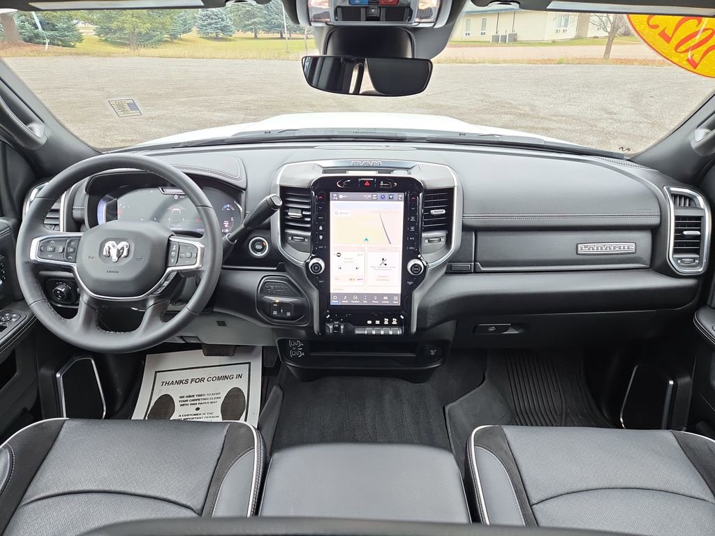 Used 2025 RAM 2500 Laramie image 18
