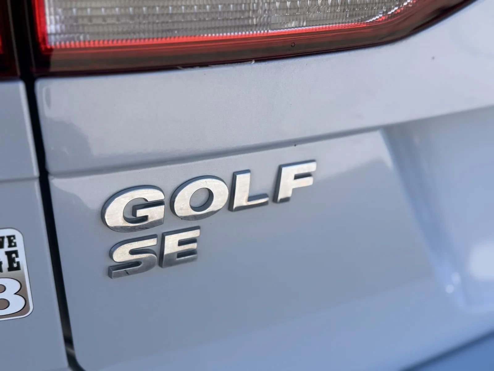 Used 2018 Volkswagen Golf SE image 31