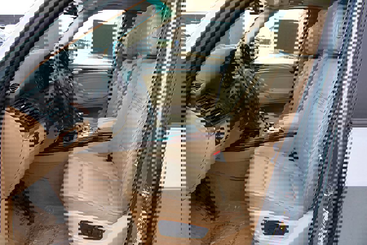 Used 2008 BMW X5 3.0si image 14