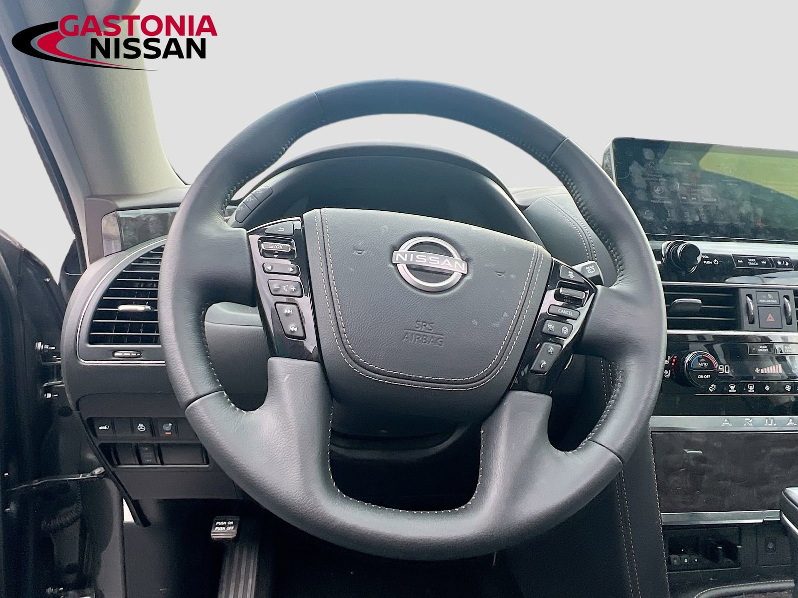 Used 2024 Nissan Armada Platinum w/ Captain's Chairs Package image 14