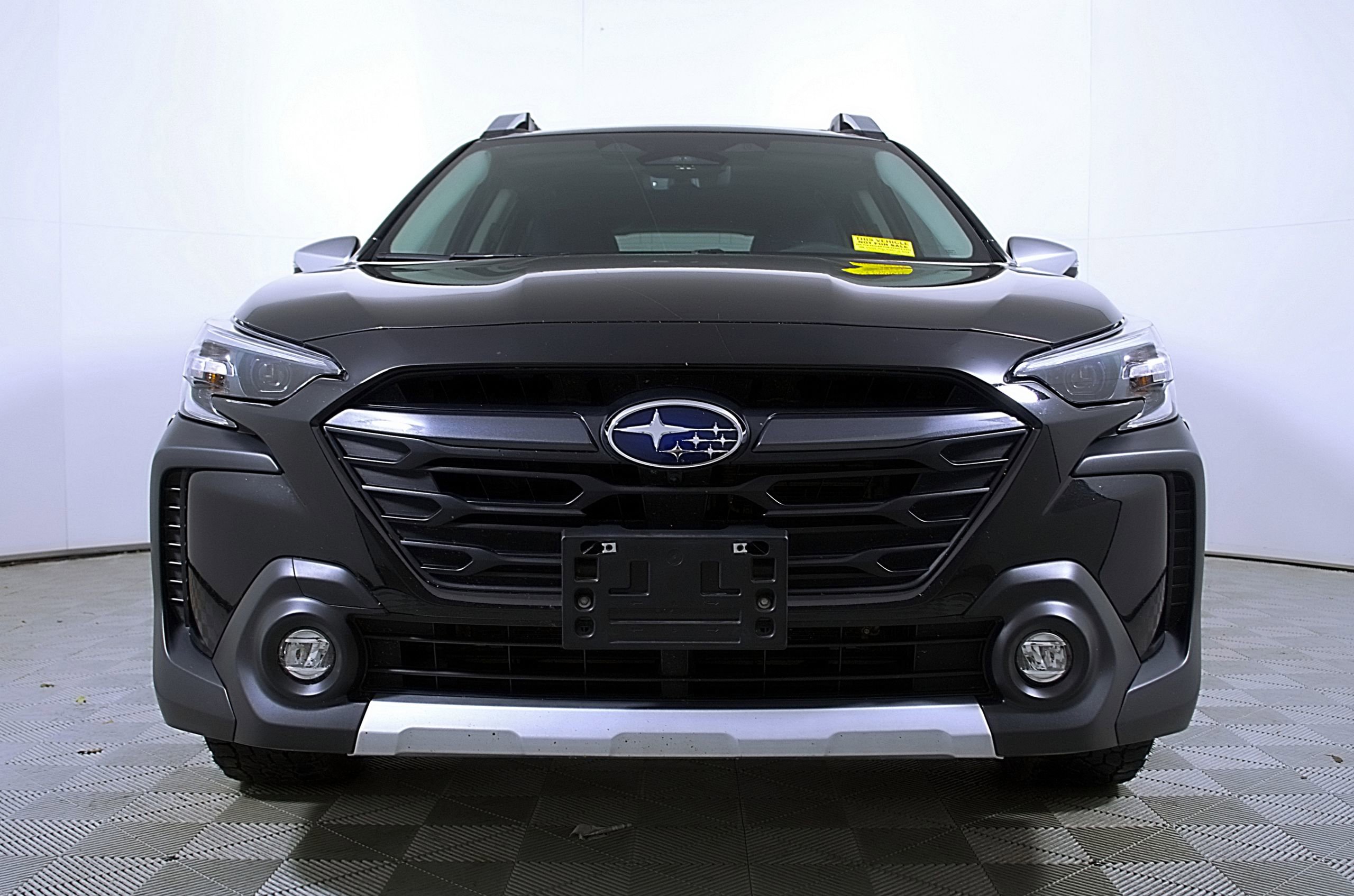 Used 2025 Subaru Outback Touring XT image 5