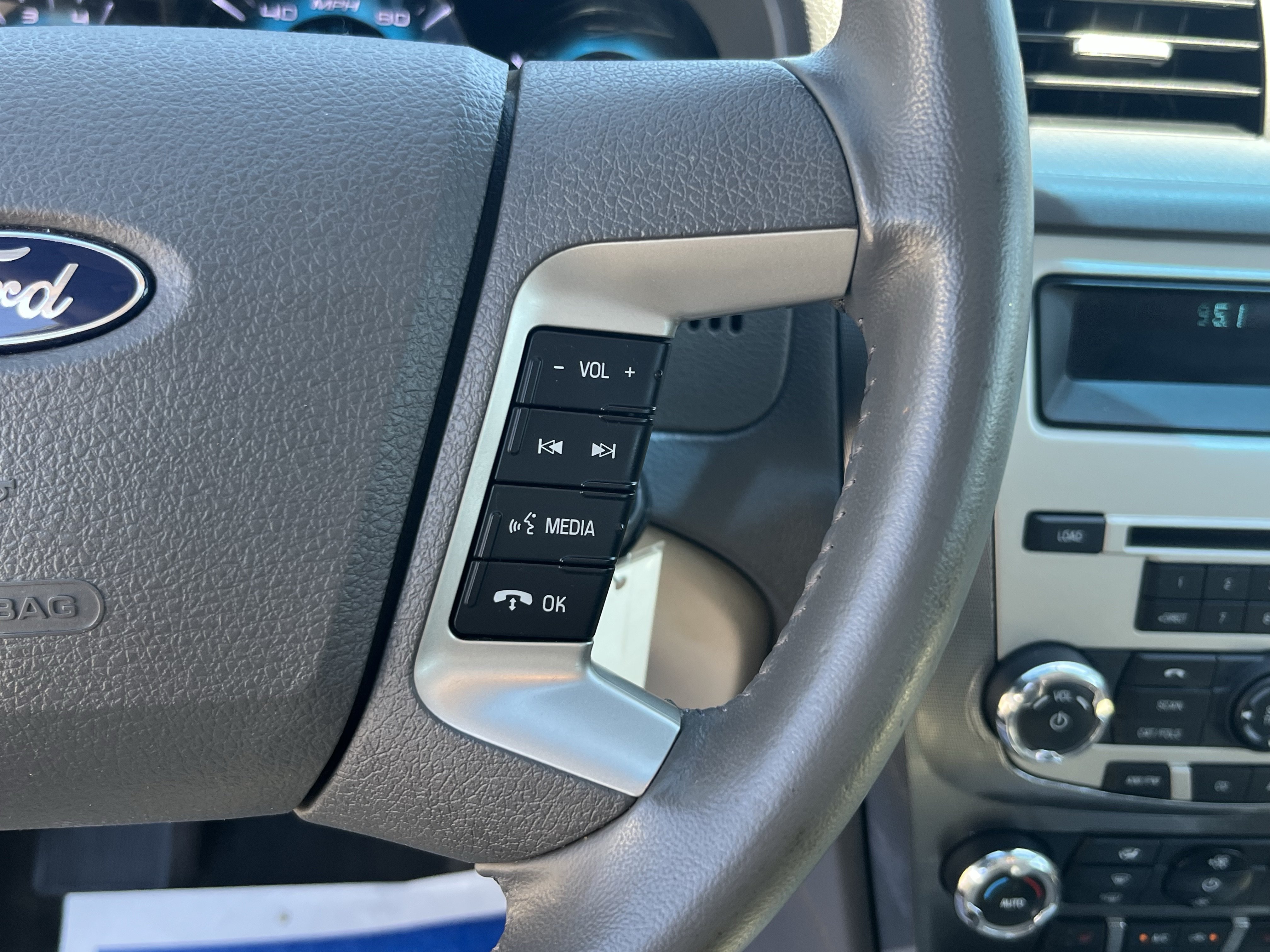 Used 2011 Ford Fusion SEL w/ 301A Rapid Spec Order Code FWD image 20