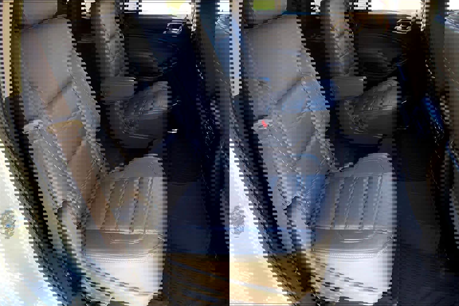 Used 2019 GMC Yukon Denali w/ Open Road Package image 19