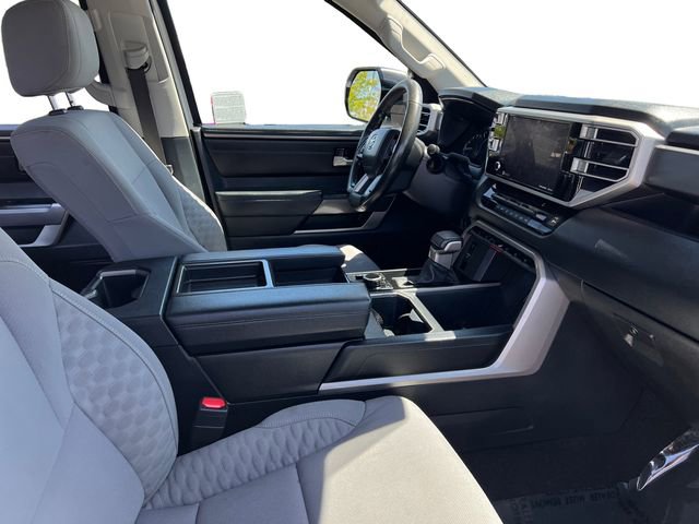 Used 2022 Toyota Tundra SR5 w/ SR5 Convenience Package image 20
