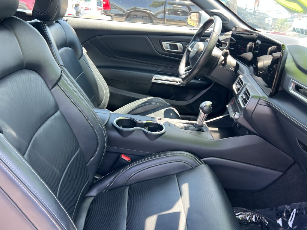 Used 2025 Ford Mustang Premium RWD image 14