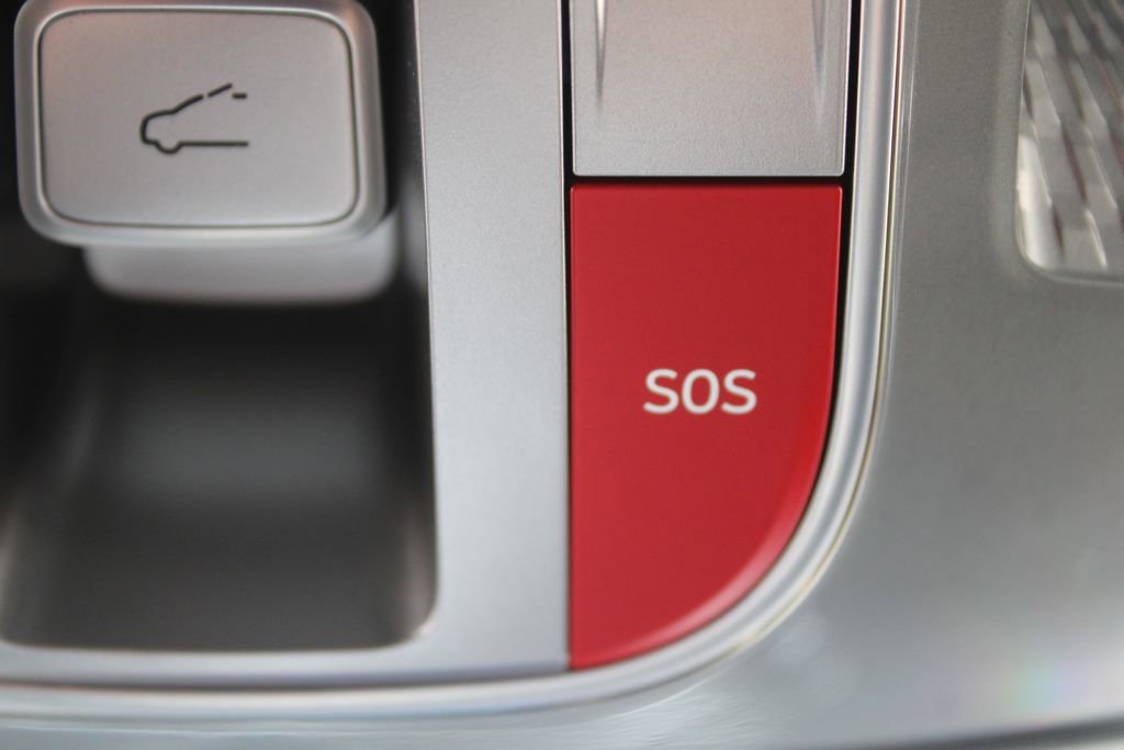 Used 2023 Genesis GV70 2.5T w/ Sport Prestige Package image 70