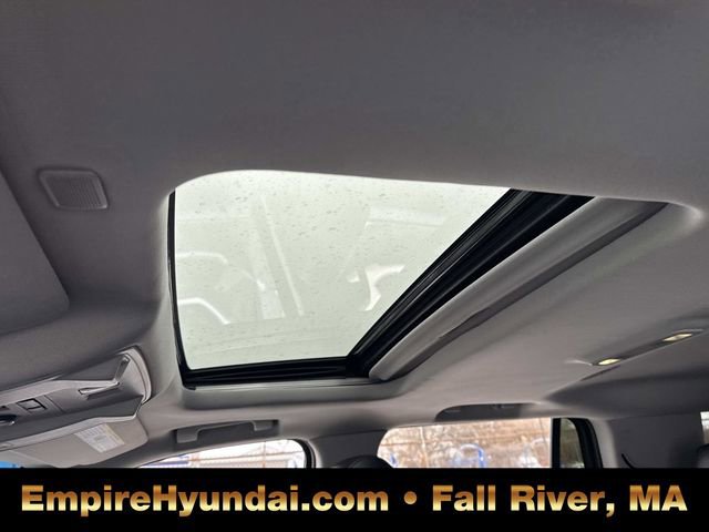 Used 2020 Cadillac Escalade Luxury w/ LPO, Radiant Package image 23